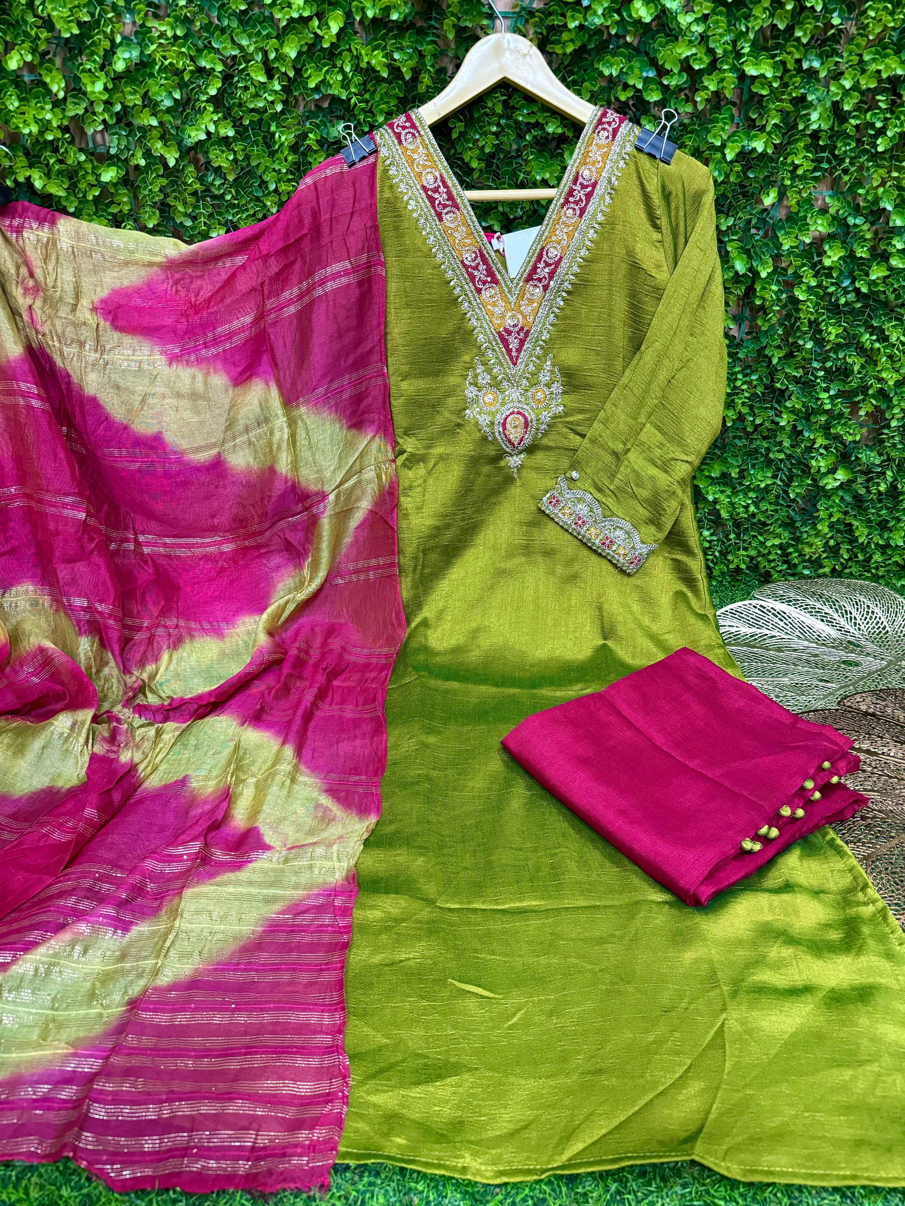 GRAND 3 PIECE SETS