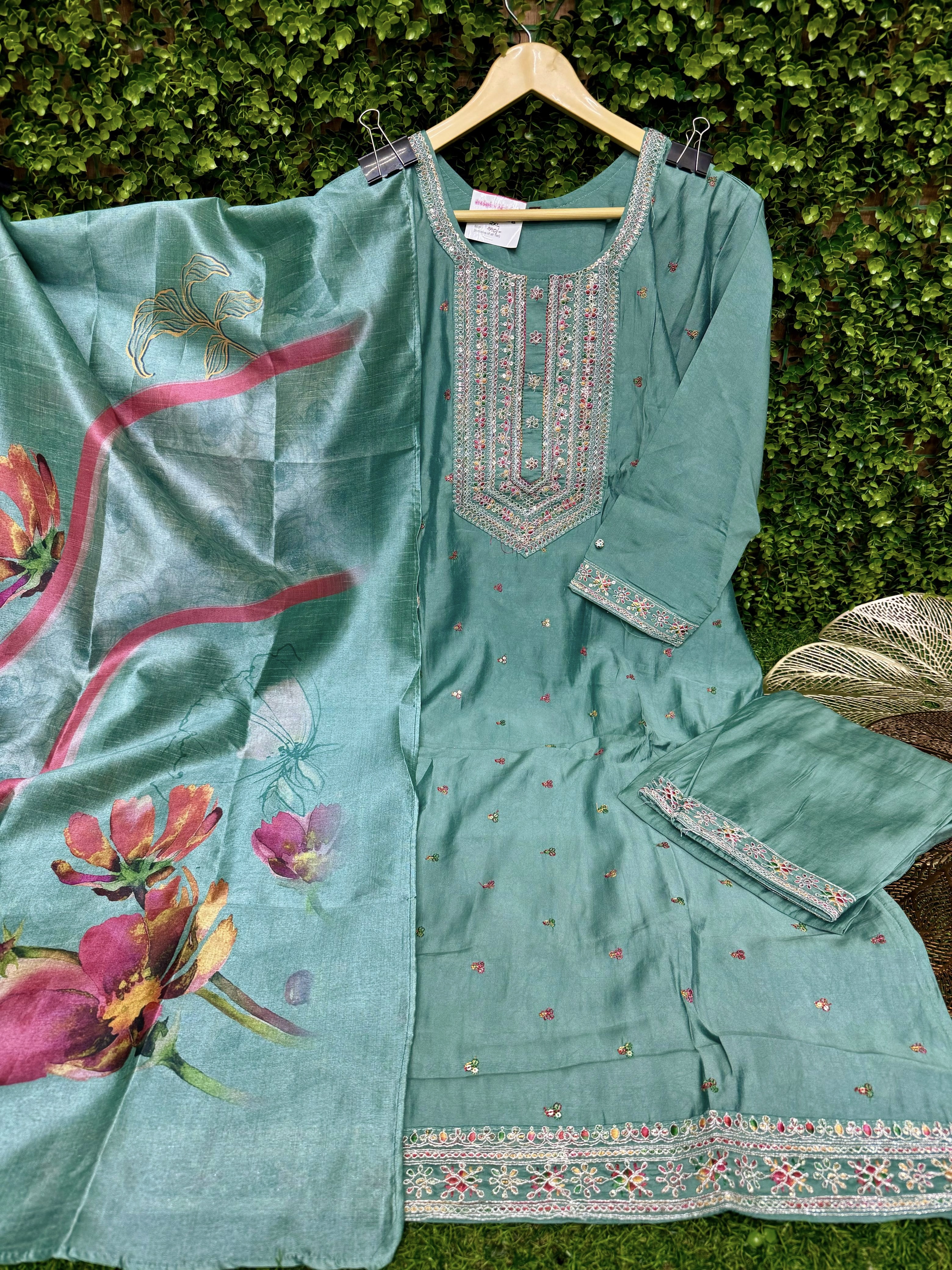 GRAND 3 PIECE SETS